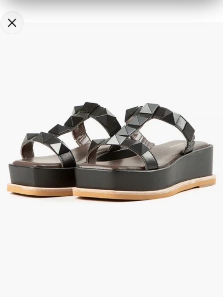 All Black Pyramid T Sandals Black Studded Leather Sandals Eu 37